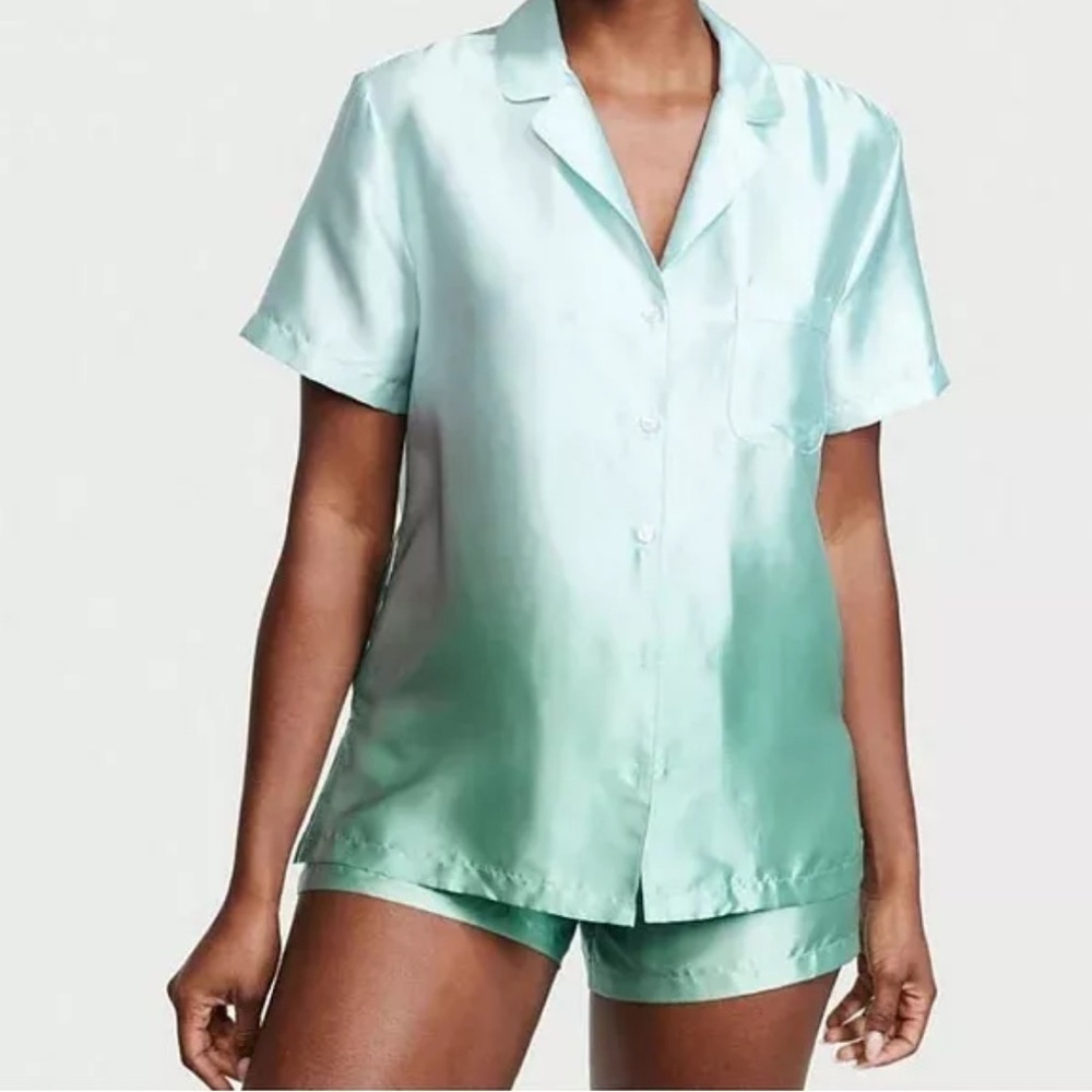 Victorias Secret Size Small Sea Glass Ombre Blue Short Sleeve Pajama Set - Picture 1 of 8